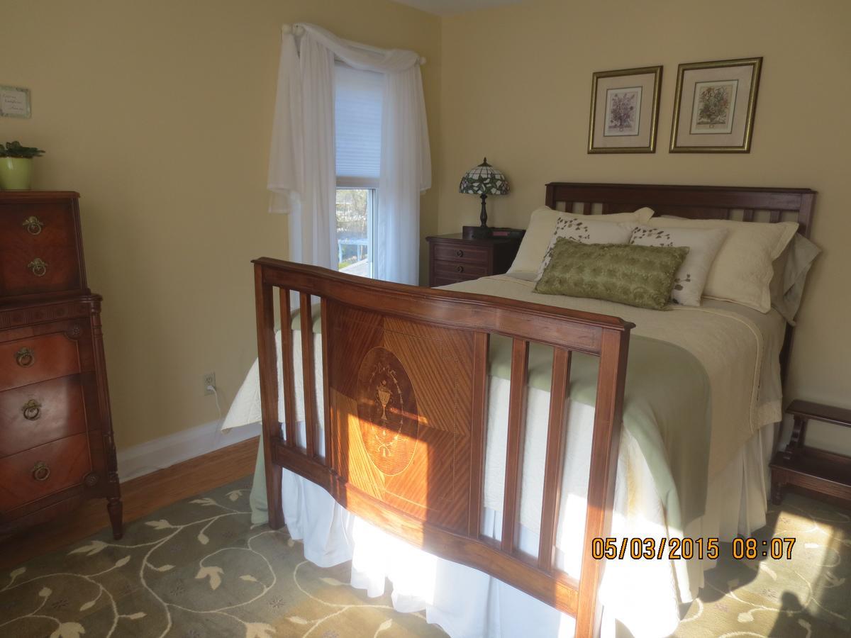 Robinsong Bed and Breakfast Thorold Habitación foto