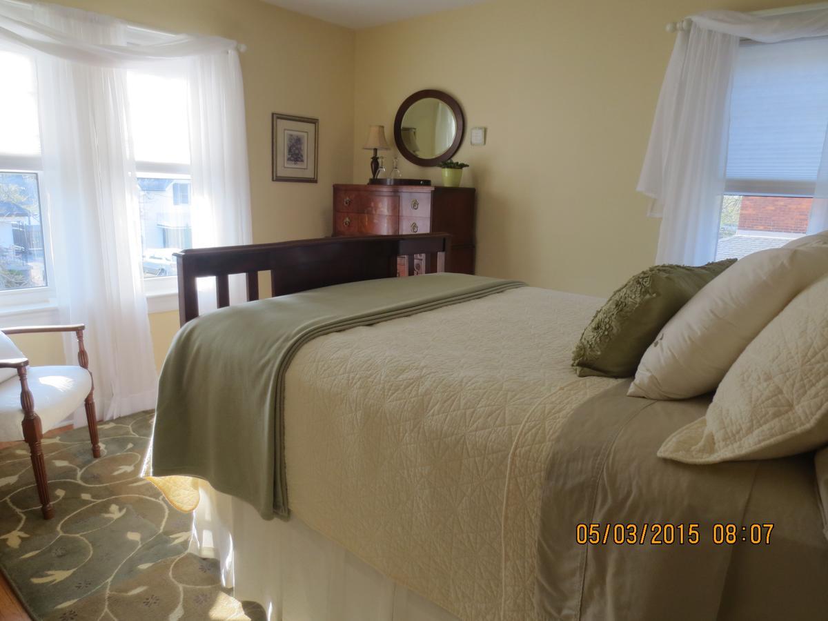 Robinsong Bed and Breakfast Thorold Habitación foto